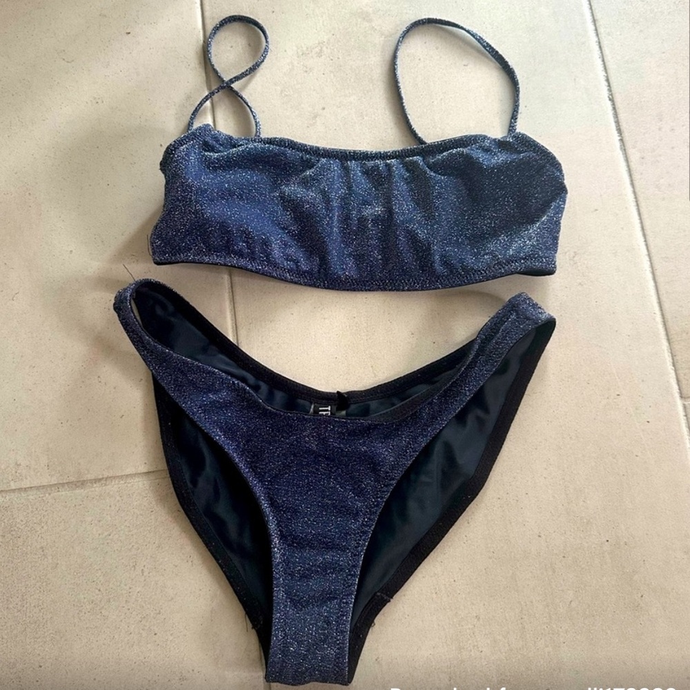 UNWORN Triangl💙Mica bikini SET